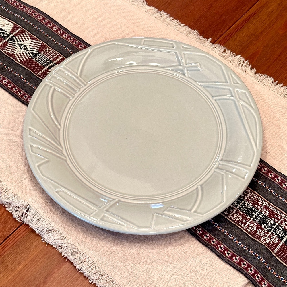HOMER LAUGHLIN | Vintage Fiestaware 2000 Chop Plate (Round Platter)